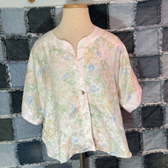 Vintage Satin Top - Picture 1 of 4